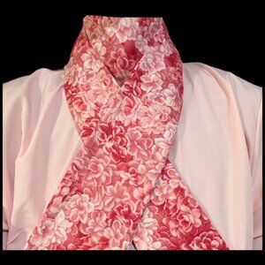 Classic Shaped Equestrian Fox Hunting Stock Tie Floral Pink Roses
